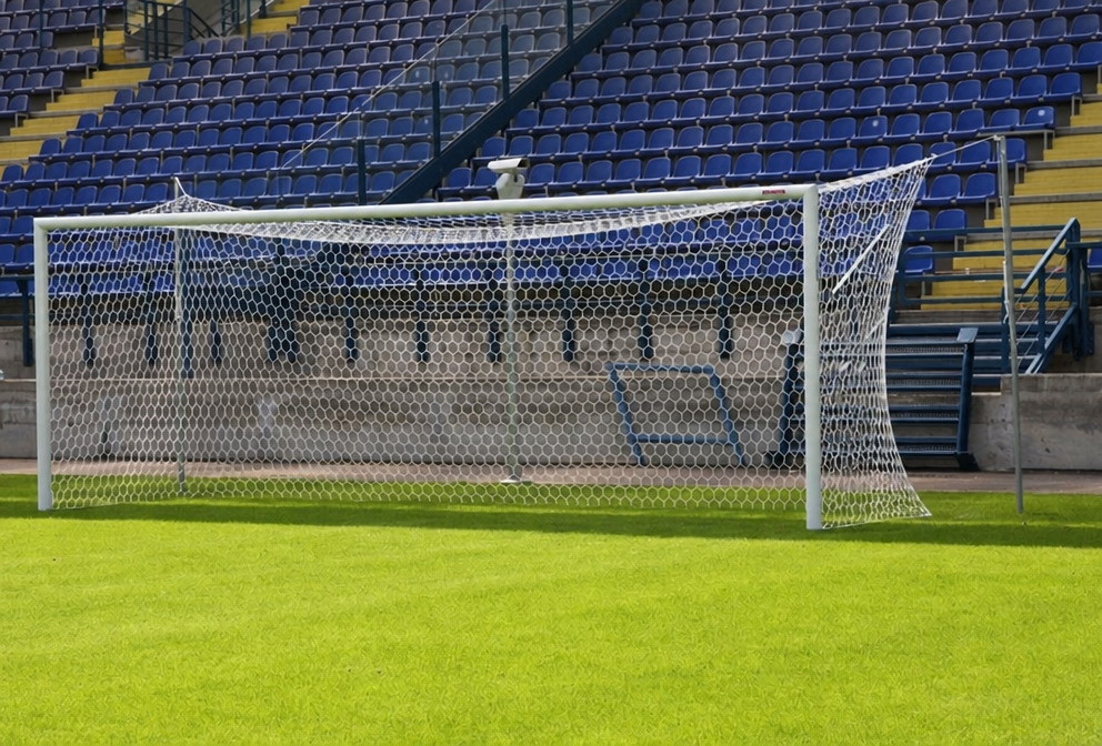 Ворота футбольные 732х244 см WARGS AT алюминиевые FIFA бетонируемые в стаканы (пара) IMP-A427